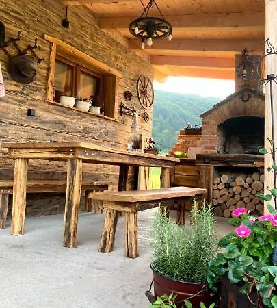Nakel Pocitniska Hisa Počitniška hiša Kocevje